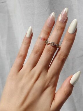 NIB Nail Reformation Piña Colada Press-On Nail Kit -  Medium Almond Shape